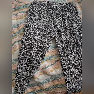 Lane Bryant stretch dress pants. Worn once. In perfect condition. Size 16